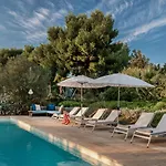 Kubo Sea Views Luxury Escape *
