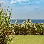 Kubo Sea Views Luxury Escape * לצ'ה