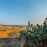 Vila Kubo Sea Views Luxury Escape