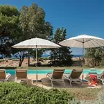 Kubo Sea Views Luxury Escape Vila