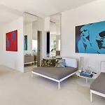 Kubo Sea Views Luxury Escape Vila *