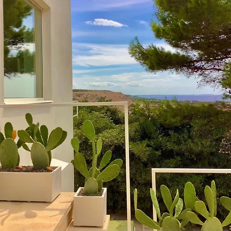 Villa Kubo Sea Views Luxury Escape *
