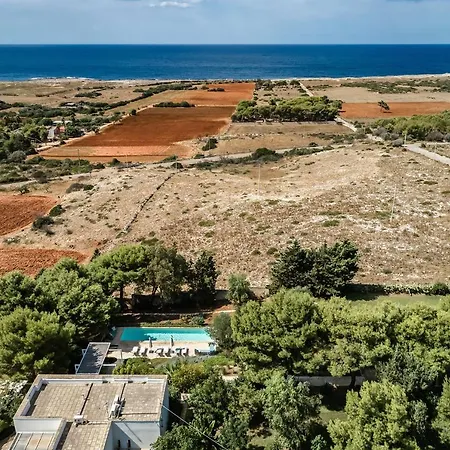 Kubo Sea Views Luxury Escape * Λέτσε