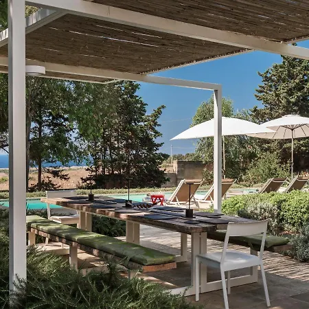 Kubo Sea Views Luxury Escape *